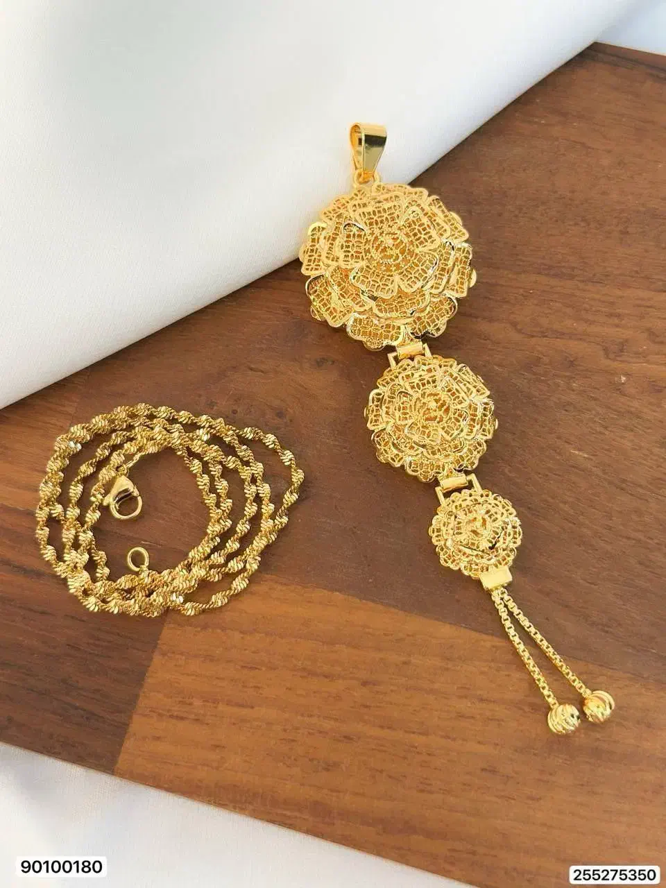 پلاک سه طبقه خلیجی با زنجیر|بدلیجات|شیراز, معالیآباد|دیوار