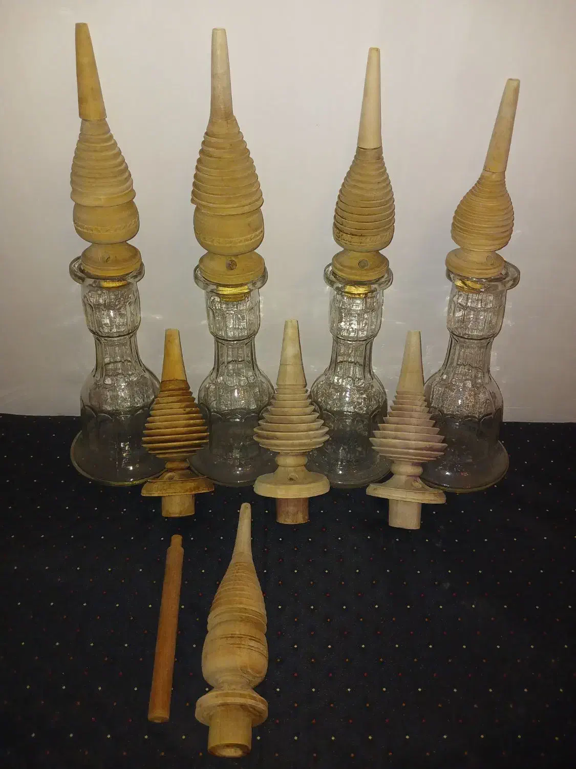 شیشه قلیان قدیمی عطیقه|کلکسیون اشیاء عتیقه|یزد, |دیوار