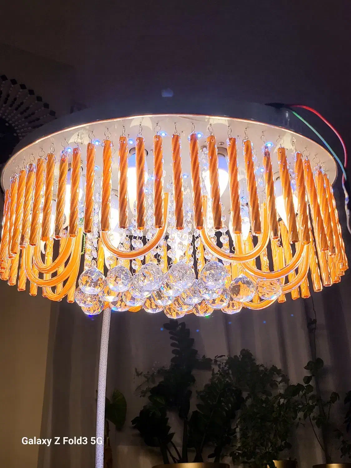 لوستر اسپیکر دار با دو کنترل وارداتی نوو|لوستر و چراغ آویز|کرمان, |دیوار