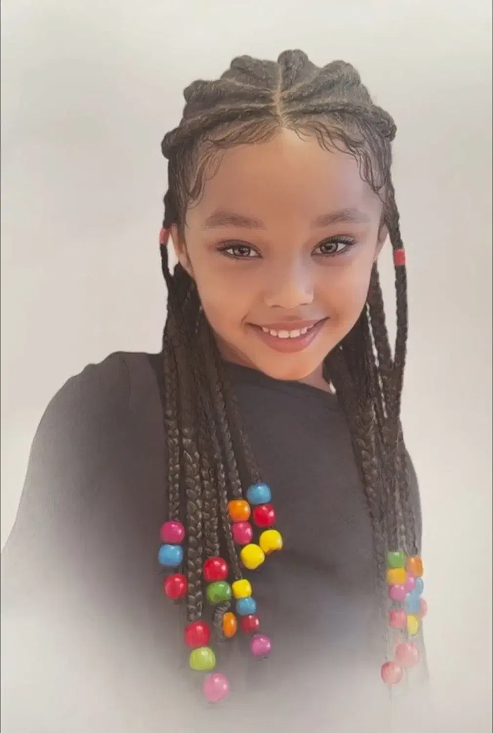 سفارش نقاشی چهره سیاه قلم و مدادرنگی|خدمات پیشه و مهارت|تهران, نصرت|دیوار