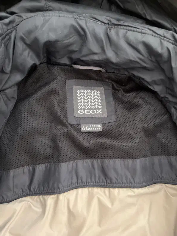 کاپشن جی اُکس GEOX|لباس|تهران, قیطریه|دیوار