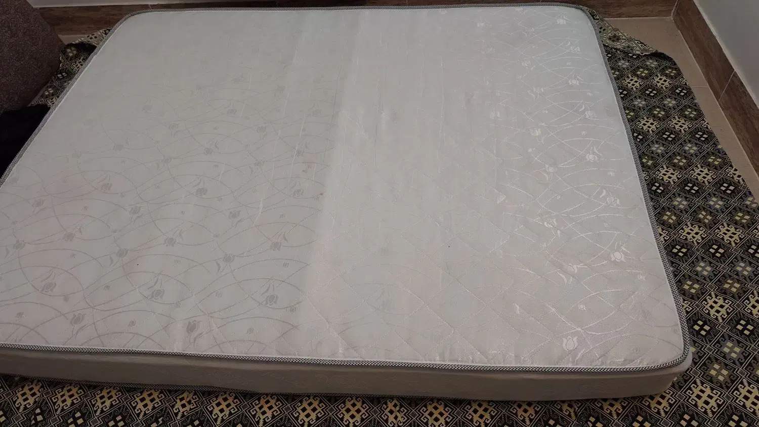 تشک تخت دو نفره|تشک تختخواب|قم, انصار‌الحسین|دیوار