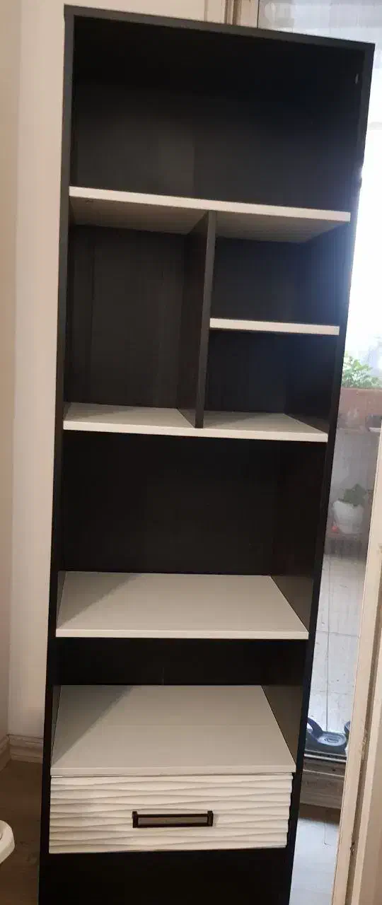 کتابخانه رنگ ونگه و سفید|کتابخانه، شلف، قفسه‌های دیواری|شیراز, تلخ داش|دیوار