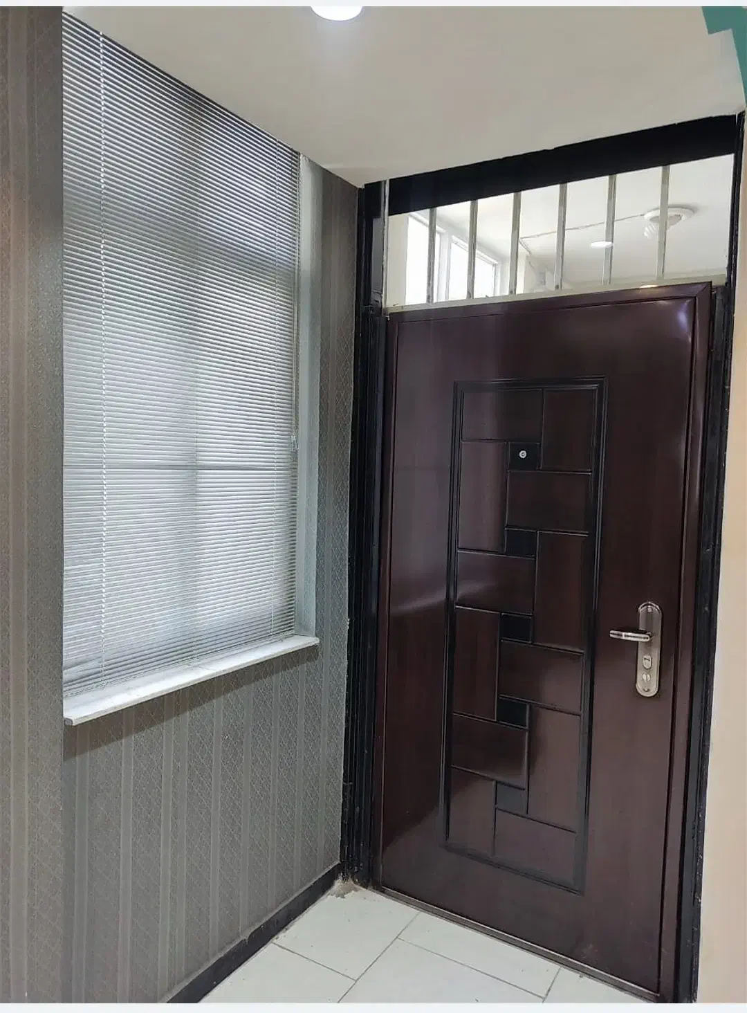 برتقاطع مطهری حاجی آباد تجاری اداری75 متری|اجارهٔ دفتر کار، اتاق اداری، مطب|رشت, حاجی آباد|دیوار