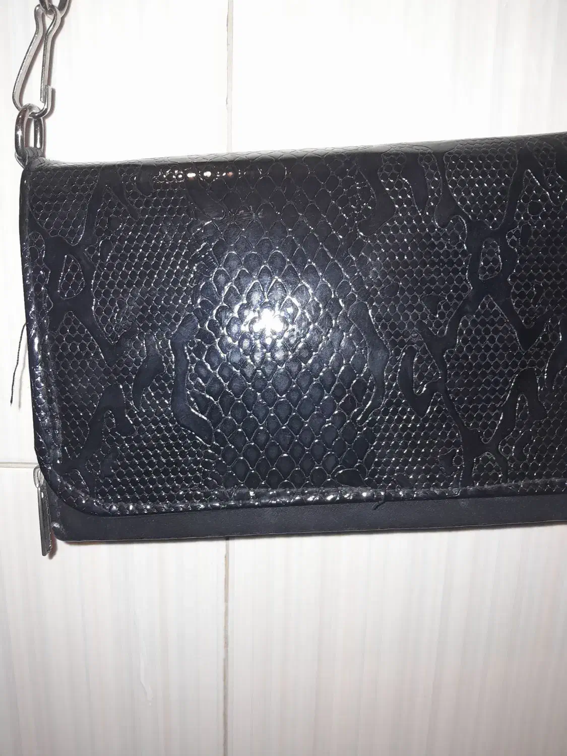 کیف ورنی|کیف، کفش، کمربند|بروجرد, |دیوار