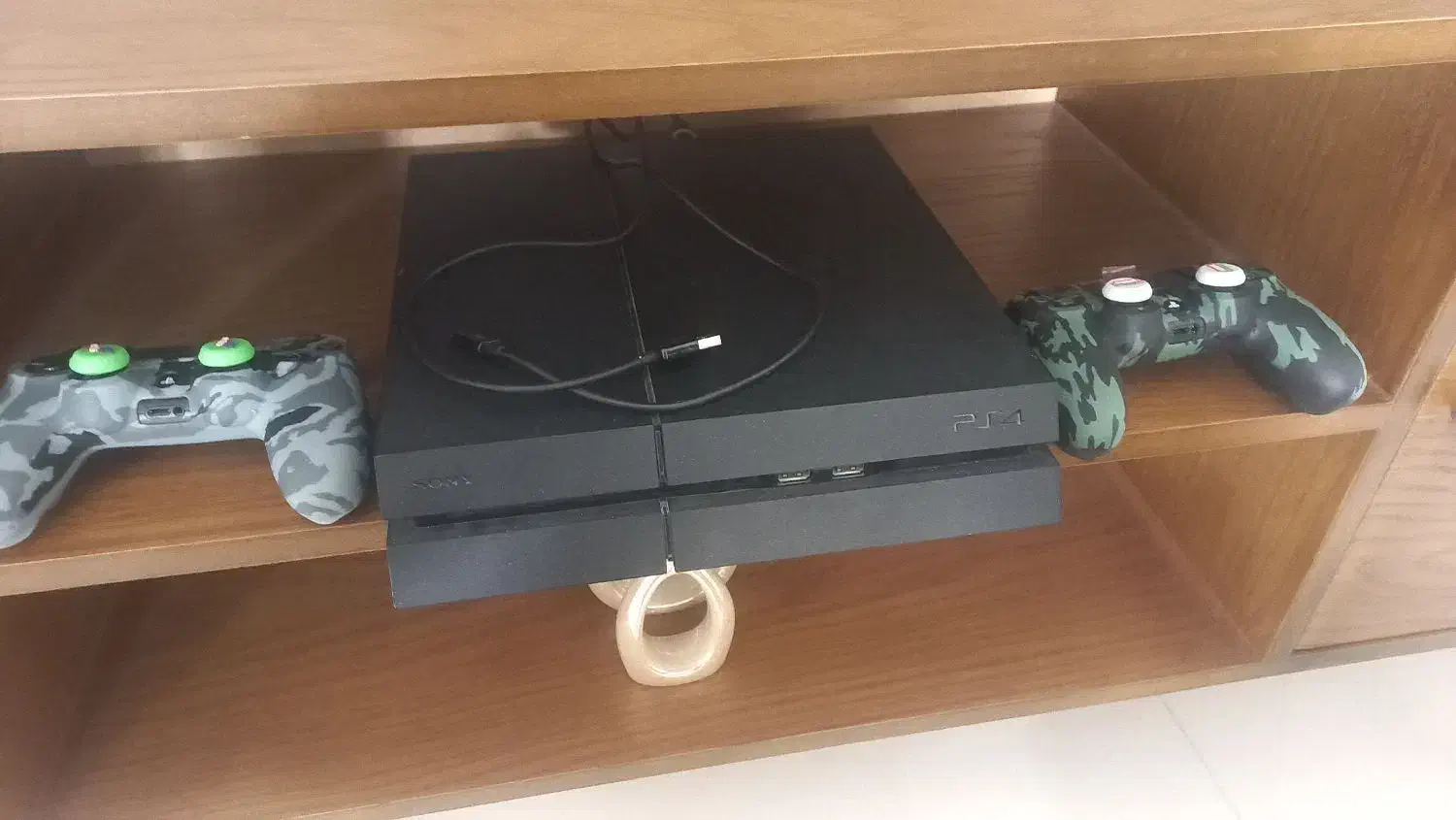 پی اسفور|کنسول، بازی ویدئویی و آنلاین|رباطکریم, رباطکریم|دیوار