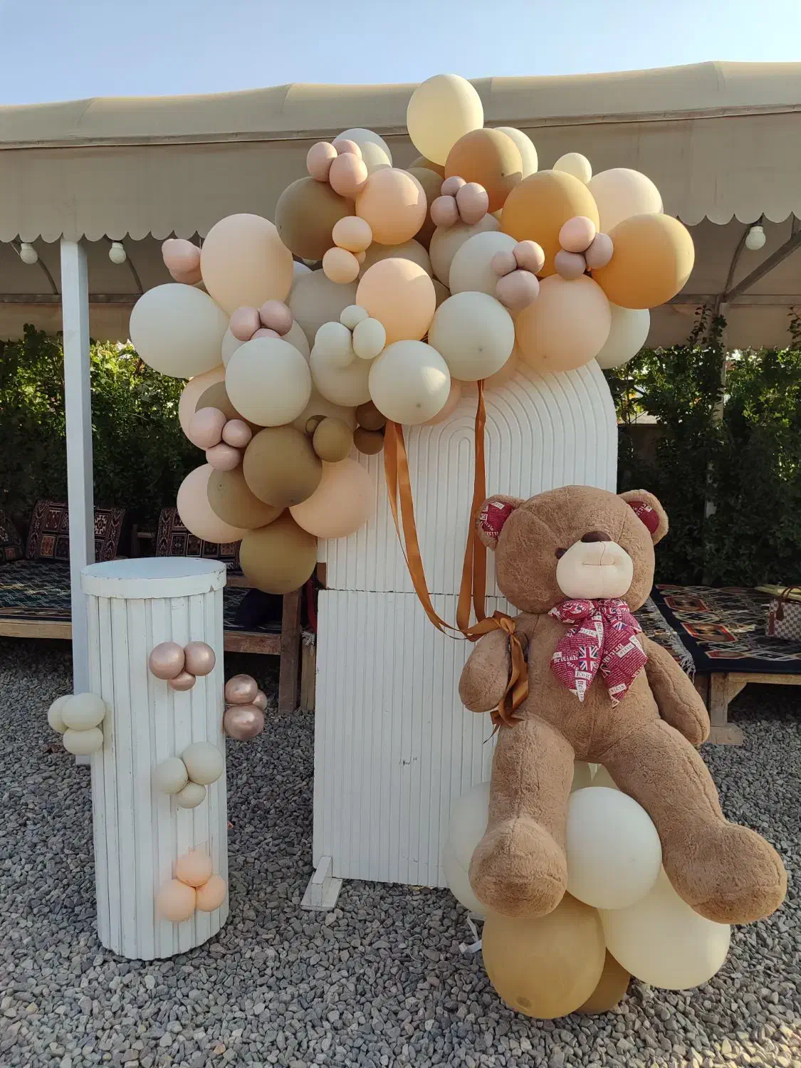 بادکنک آرایی ۱۲۰۰ .گل ارایی ۱۵۰۰|خدمات پذیرایی، مراسم|کاشان, امیرکبیر|دیوار