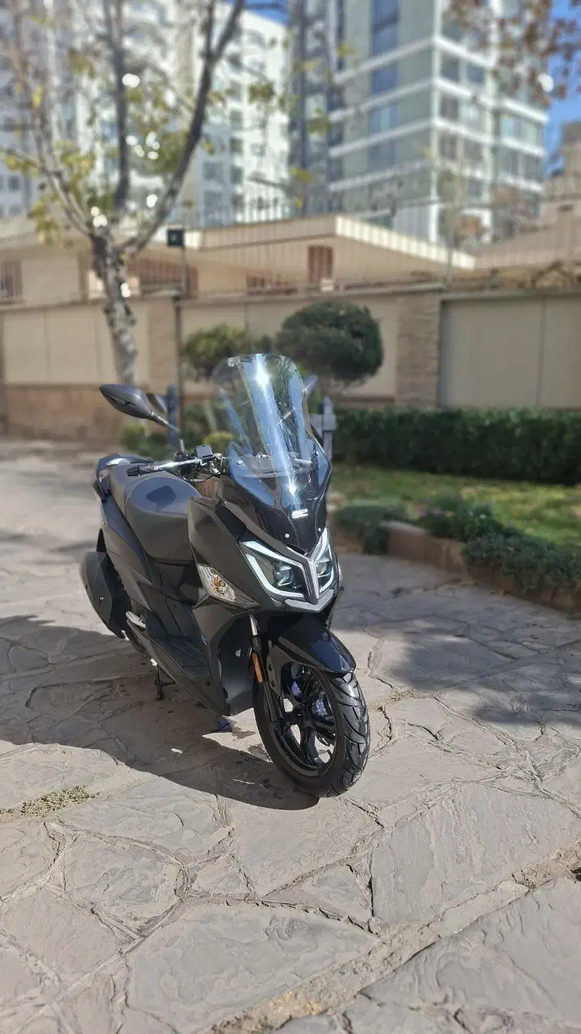 j200 1404  جی 200|موتورسیکلت|تهران, فرمانیه|دیوار