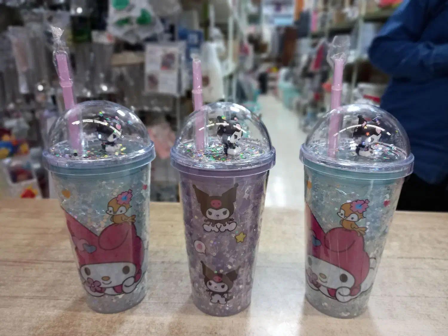 فروش ویژه لیوان اسموتی طرح کرومی چراغ دار|حراج|یزد, |دیوار