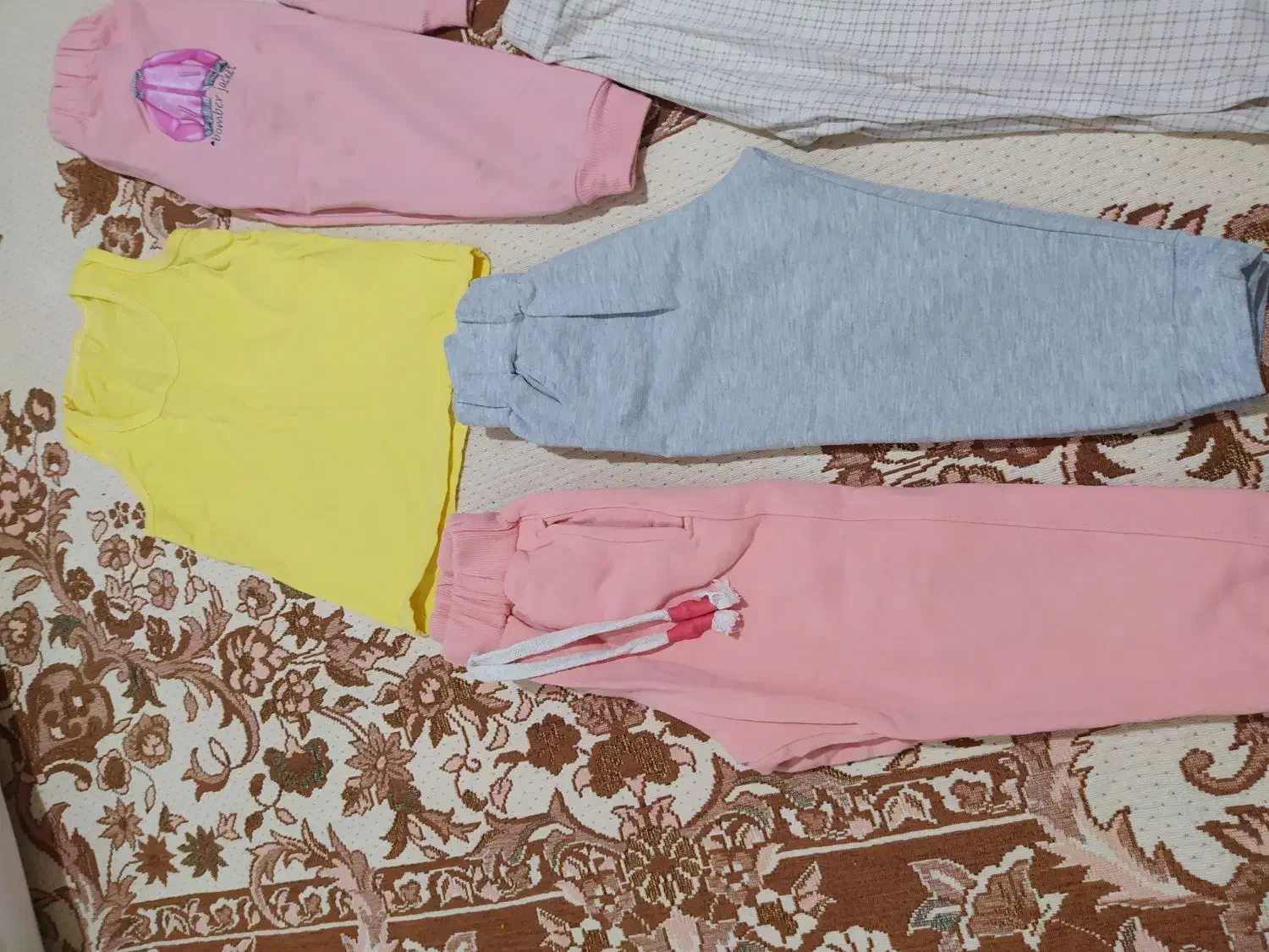 لباس دخترانه|کفش و لباس بچه|قزوین, |دیوار