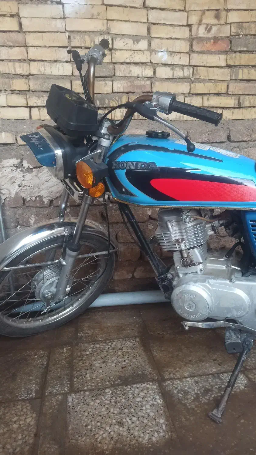 موتور ۱۲۵ هوندا|موتورسیکلت|خرم‌آباد, |دیوار