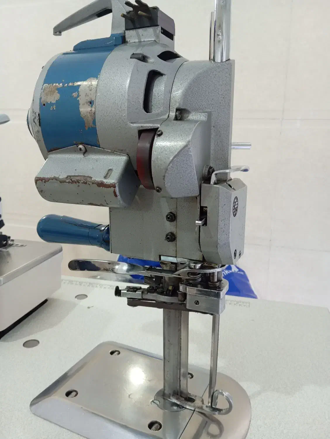 فروش قیچی برقی درحد|لوازم خیاطی و بافتنی|زنجان, |دیوار