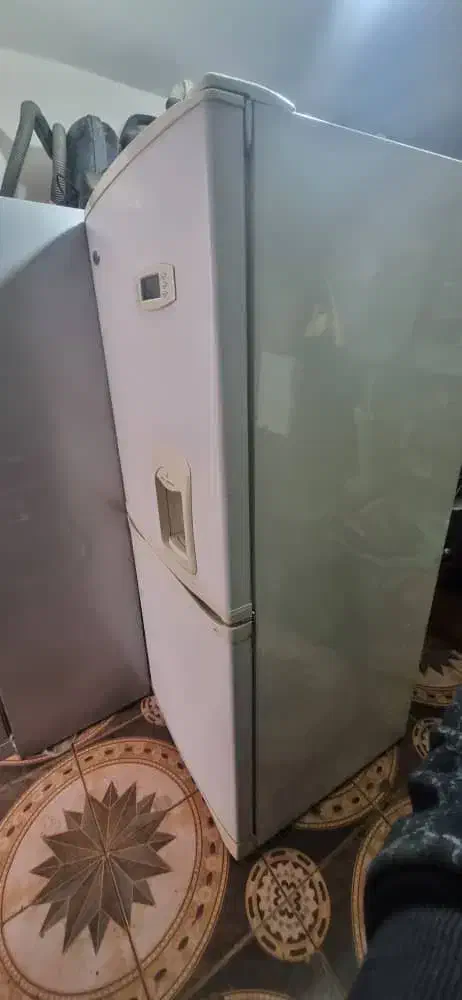 یخچال فریزر اسنوا جنس مرغوب، موتور کره ای|یخچال و فریزر|اصفهان, محله سفلی|دیوار