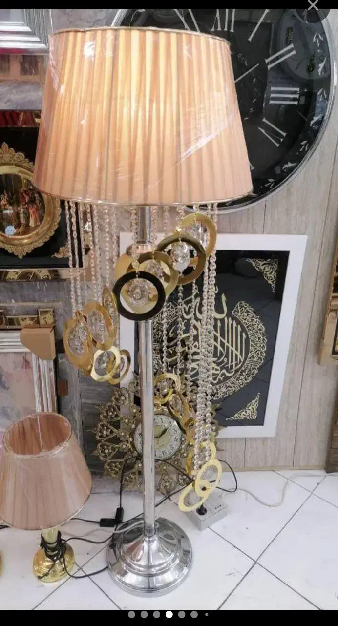 اباژور رومیزی شیری|چراغ خواب و آباژور|خرمآباد, |دیوار