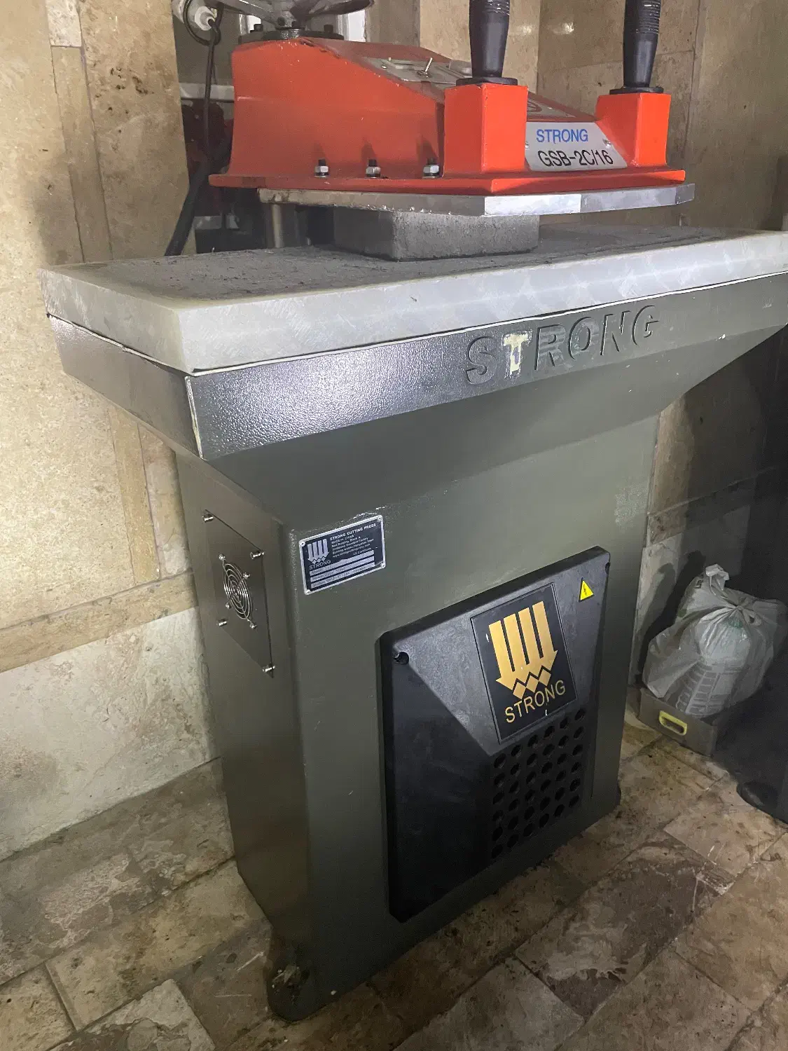 پرس اتم|لوازم خیاطی و بافتنی|کرج, شهرک پردیسان|دیوار