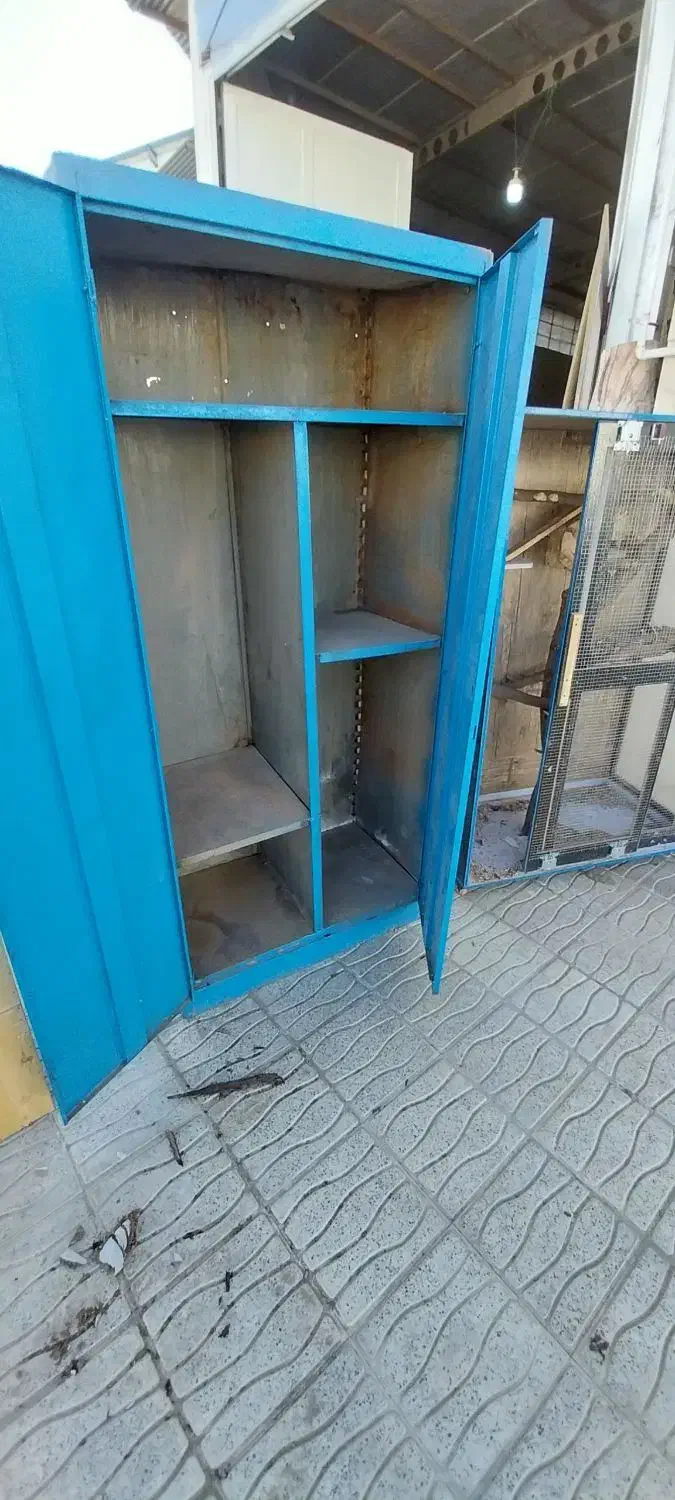 کمد و قفس|مصالح و تجهیزات ساختمان|فرخ‌شهر, |دیوار