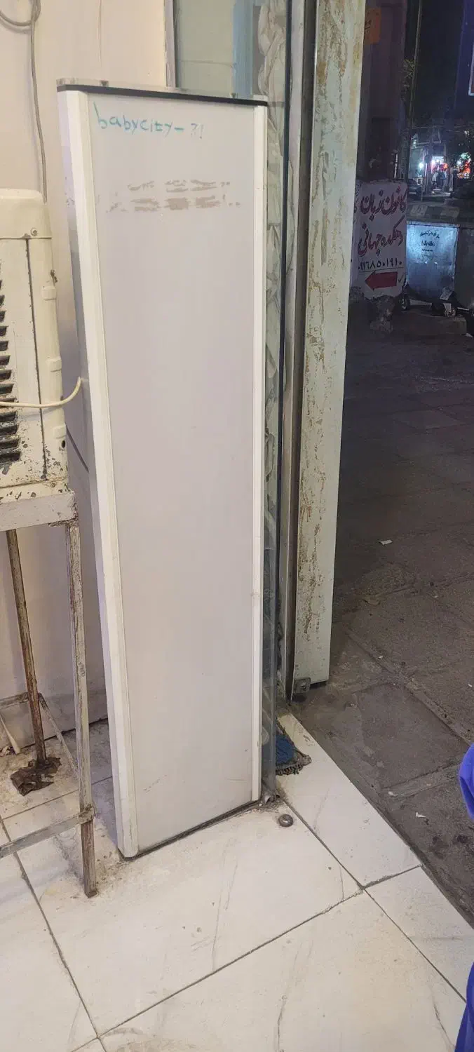 مانکن گیت شیشه سکوریت|فروشگاه و مغازه|خرم‌آباد, |دیوار