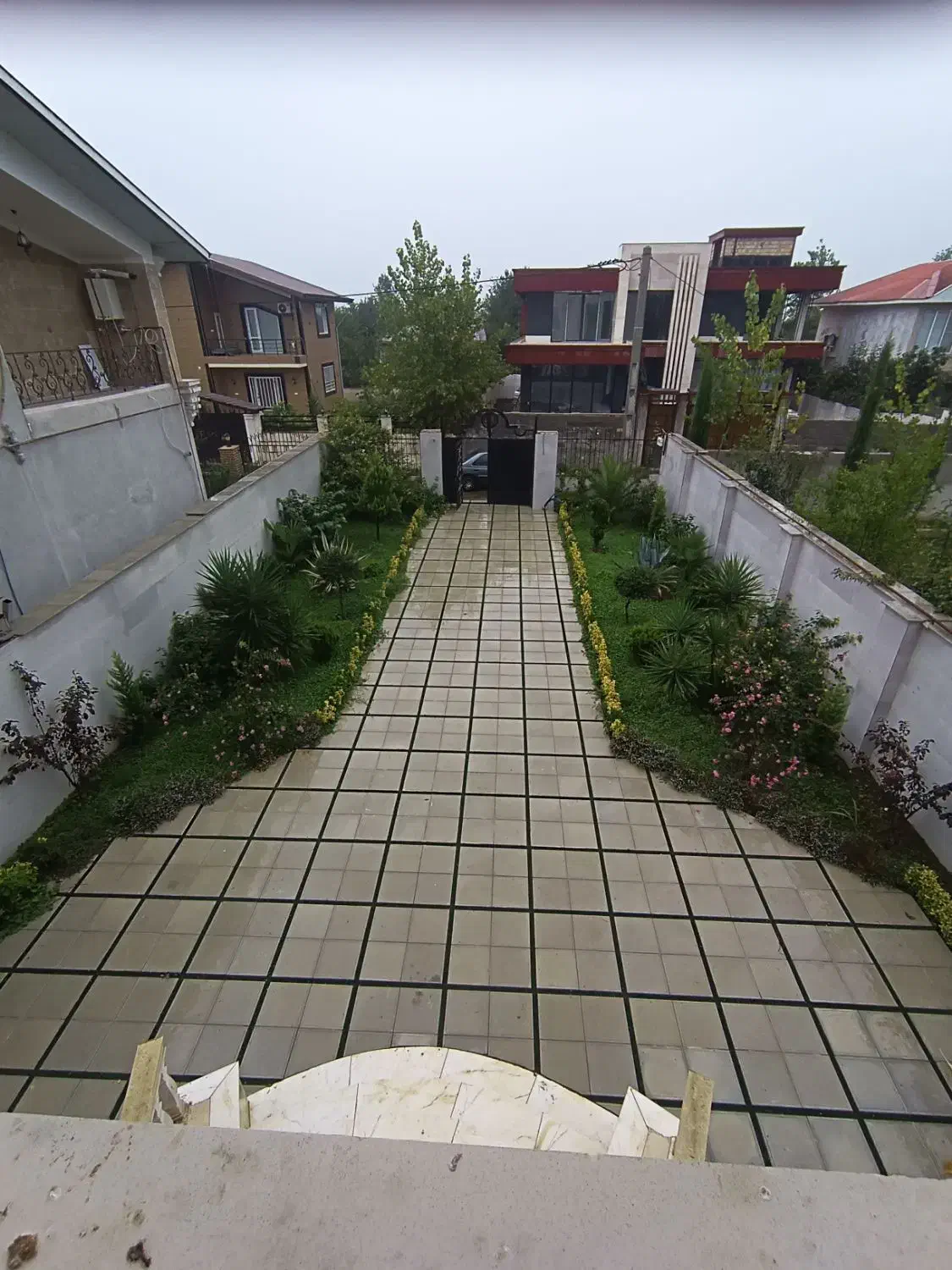 باغبانی هرس سمپاشی محوطه سازی|خدمات باغبانی و درختکاری|رشت, حومه رشت|دیوار