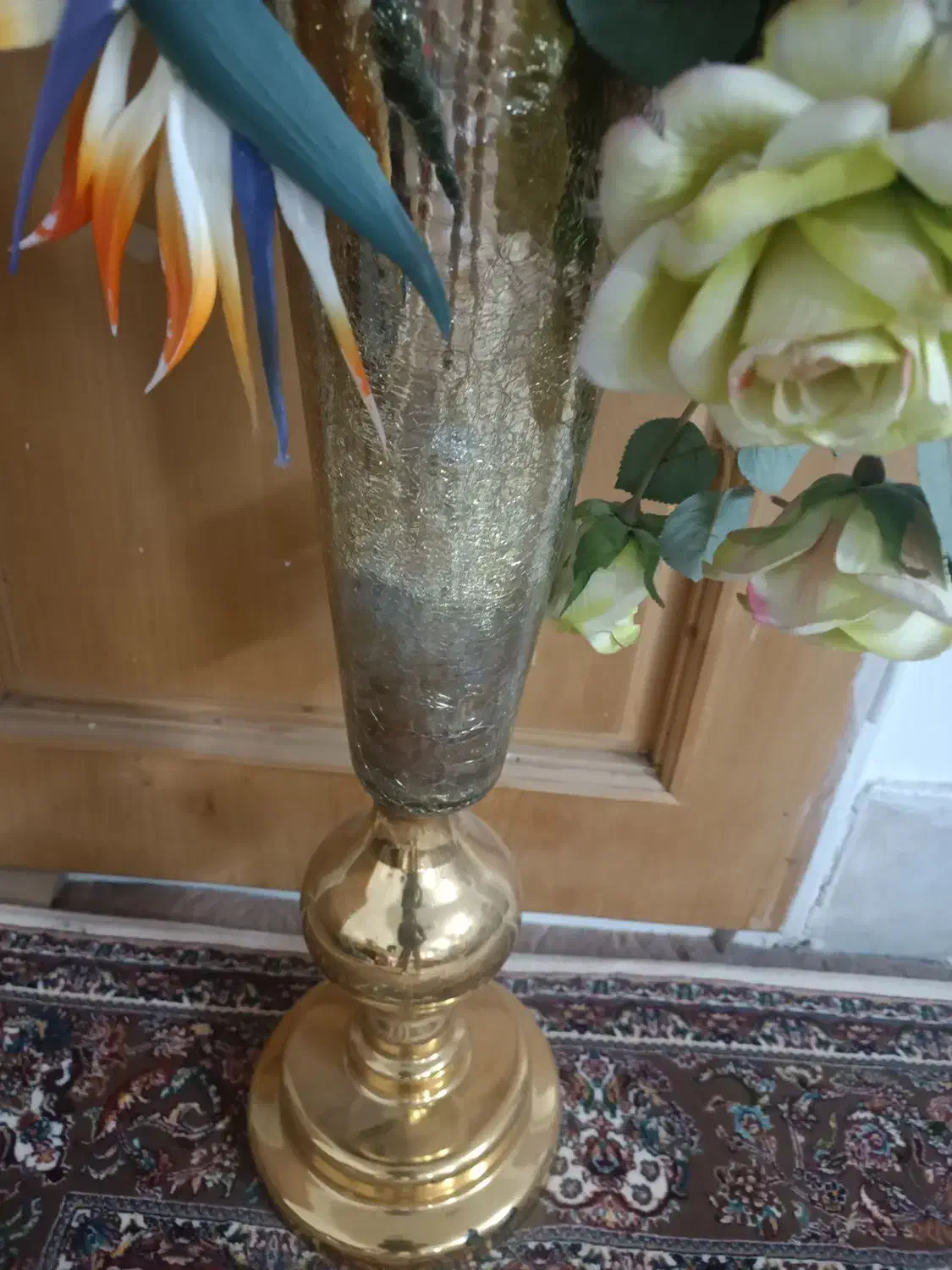 گلدان طلایی به همراه گل|گل مصنوعی|مشهد, کوی المهدی|دیوار