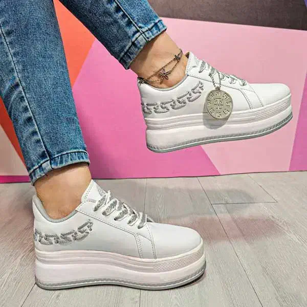 کفش مدرسه|کیف، کفش، کمربند|چابهار, |دیوار