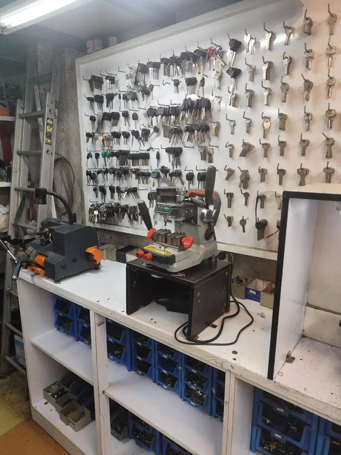 استخدام نیرو جهت شغل کلیدسازی|خدمات پیشه و مهارت|بجنورد, |دیوار