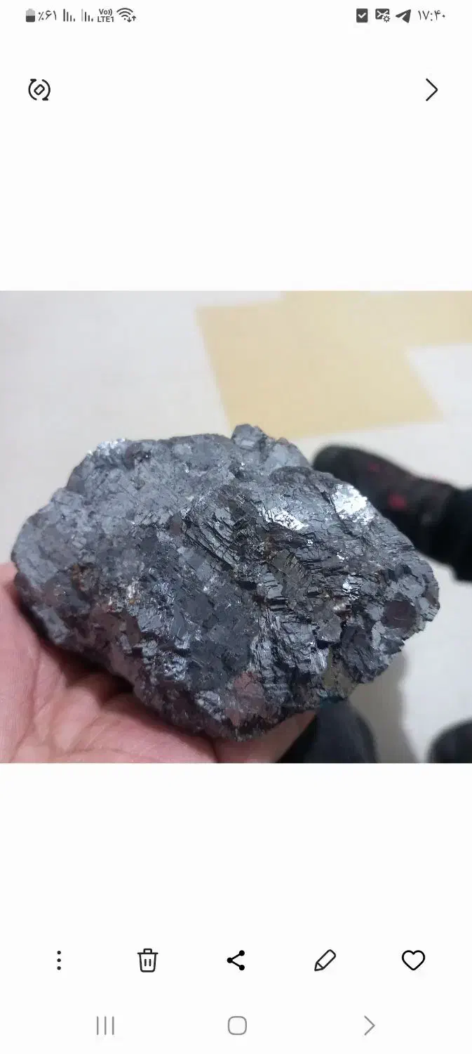 سنگ اسیاب سنگ دعا|کلکسیون اشیاء عتیقه|قدس, شهر‌قدس|دیوار