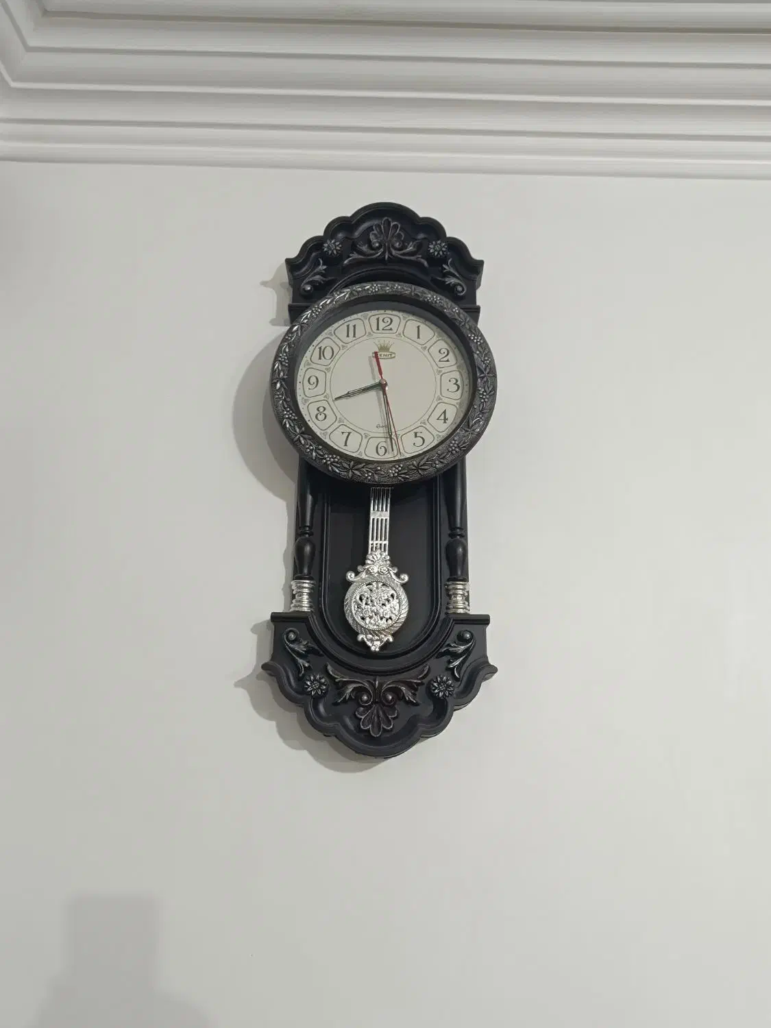 دو عدد ساعت دیواری|ساعت دیواری و تزئینی|کبودرآهنگ, |دیوار