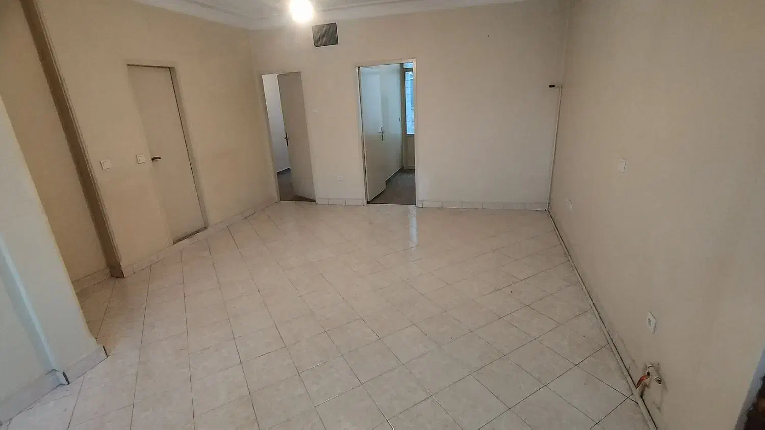 ۶۵ متر دو خوابه/ ویو میدان