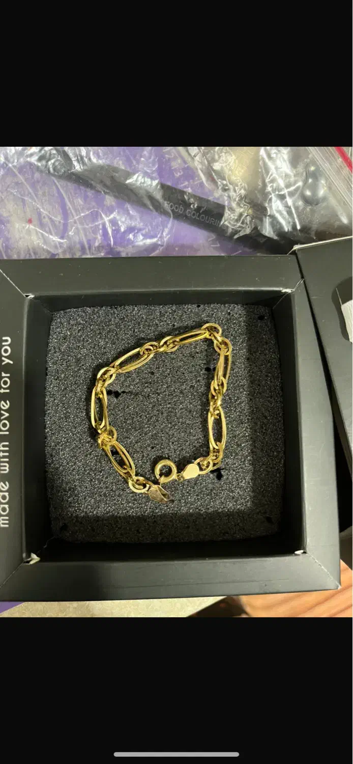 دستبند گوشواره|جواهرات|رودهن, |دیوار