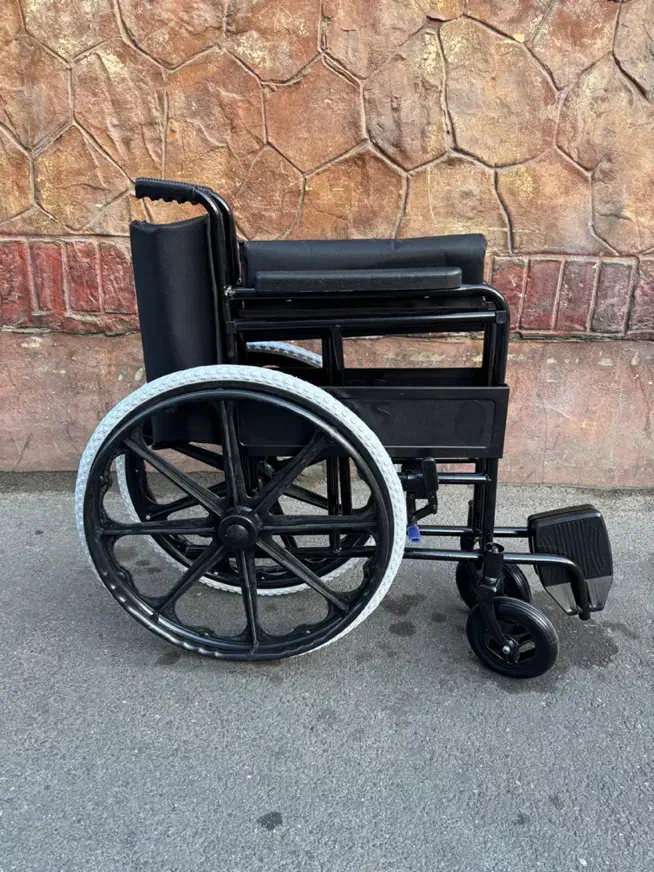 ویلچر سایز بزرگ|پزشکی|تهران, آذربایجان|دیوار