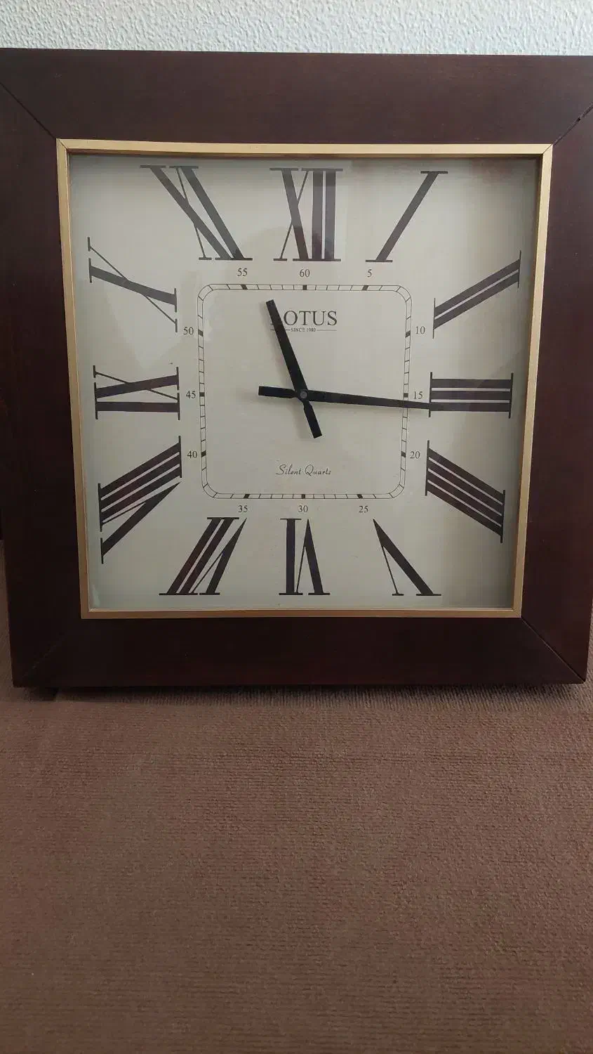 ساعت دیواری برند lotus|ساعت دیواری و تزئینی|شاهینشهر, فردوسی|دیوار