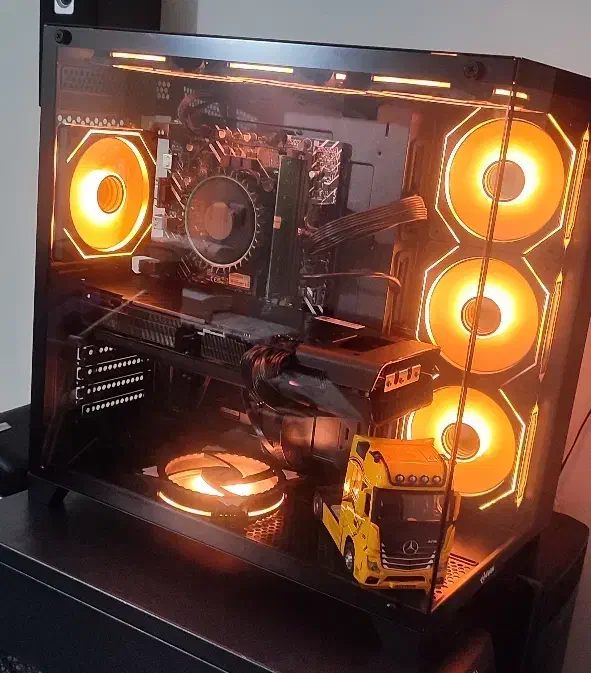 قاب کیس|قطعات و لوازم جانبی رایانه|تربت جام, تیپ ۳۸ زرهی تربت جام|دیوار