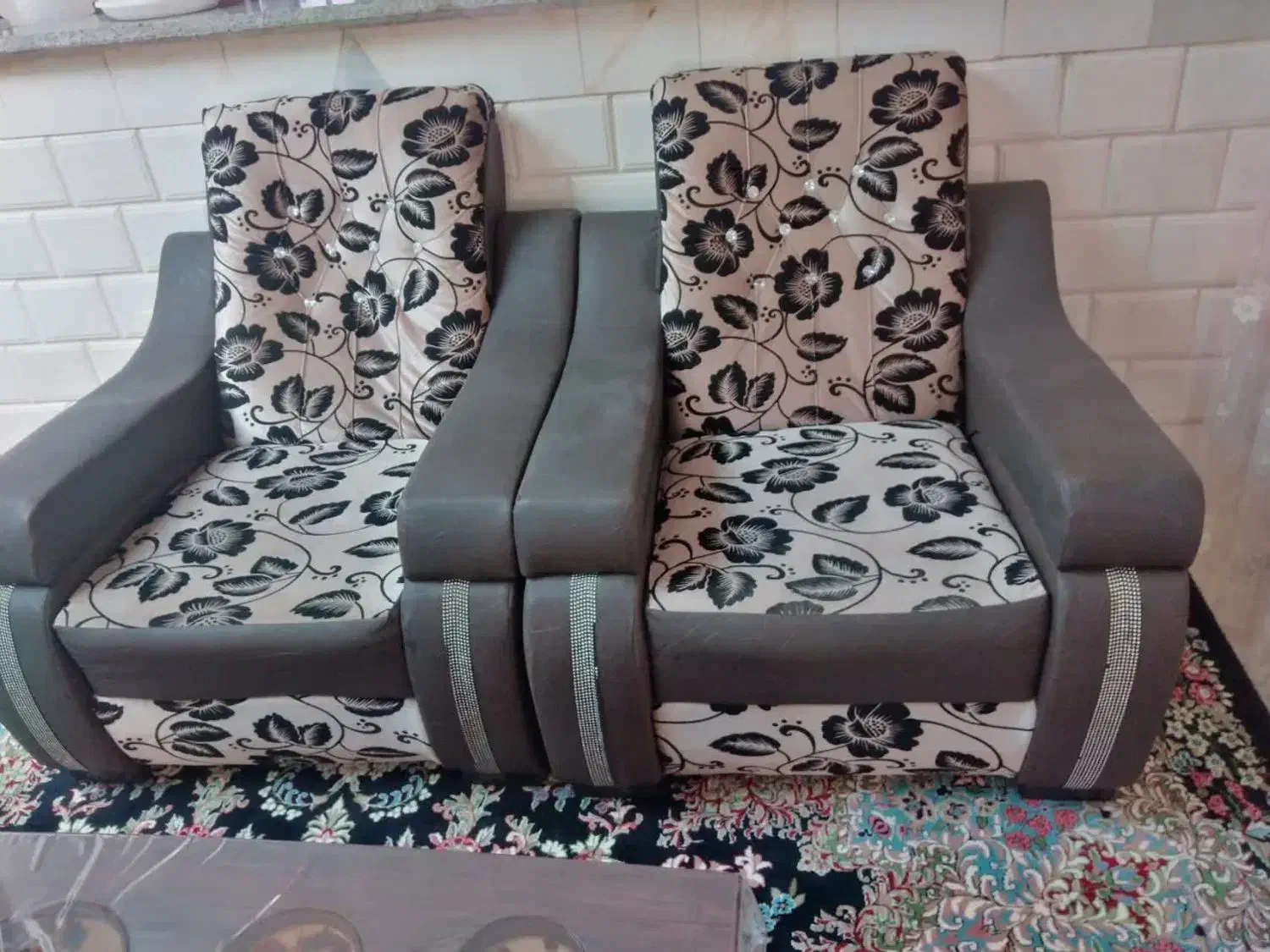 مبل راحتی ۷ نفره|مبلمان خانگی و میز عسلی|کرمان, |دیوار