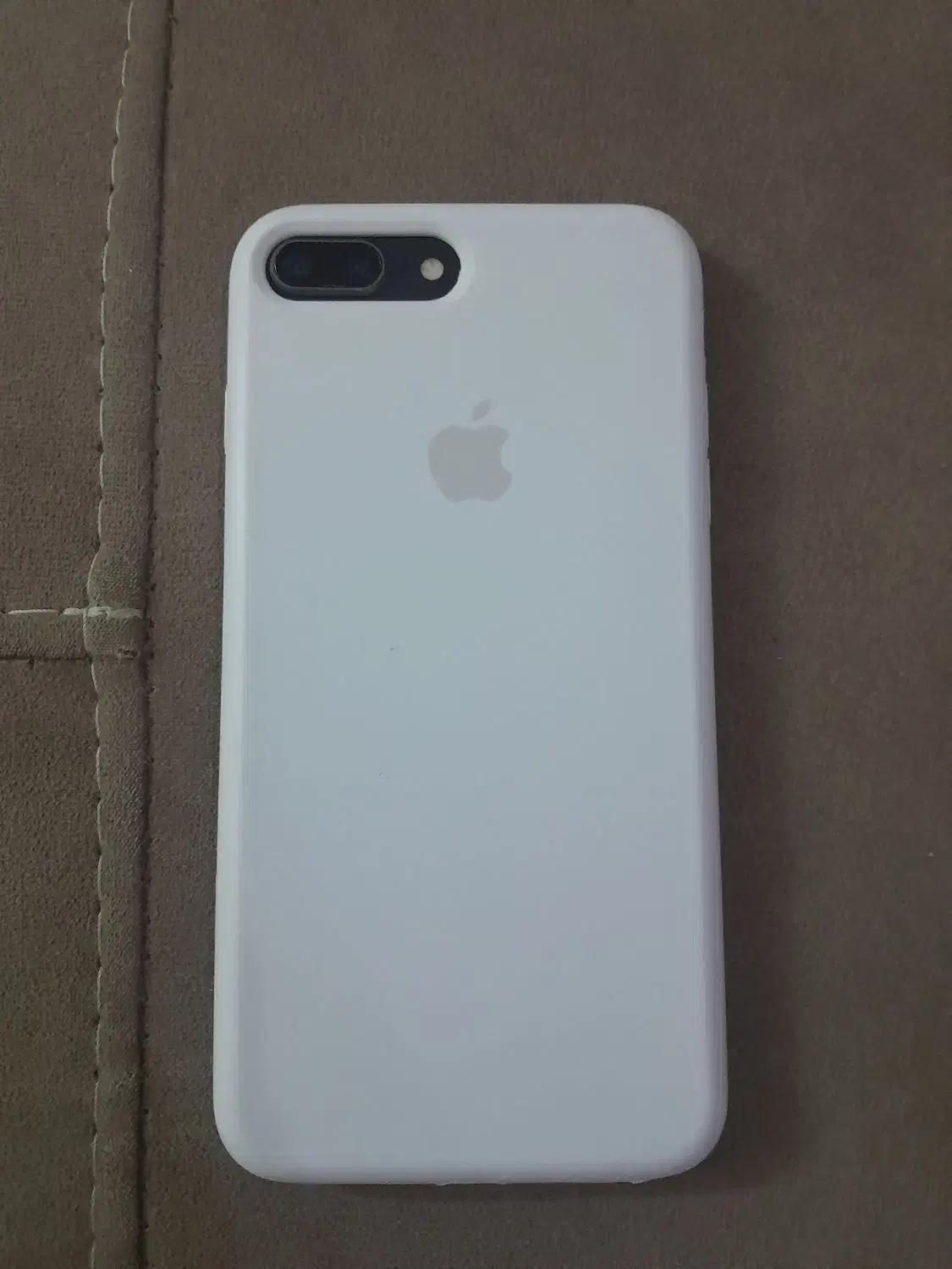 آیفون 8 پلاس 64 گیگ|موبایل|تهران, جنت‌آباد جنوبی|دیوار