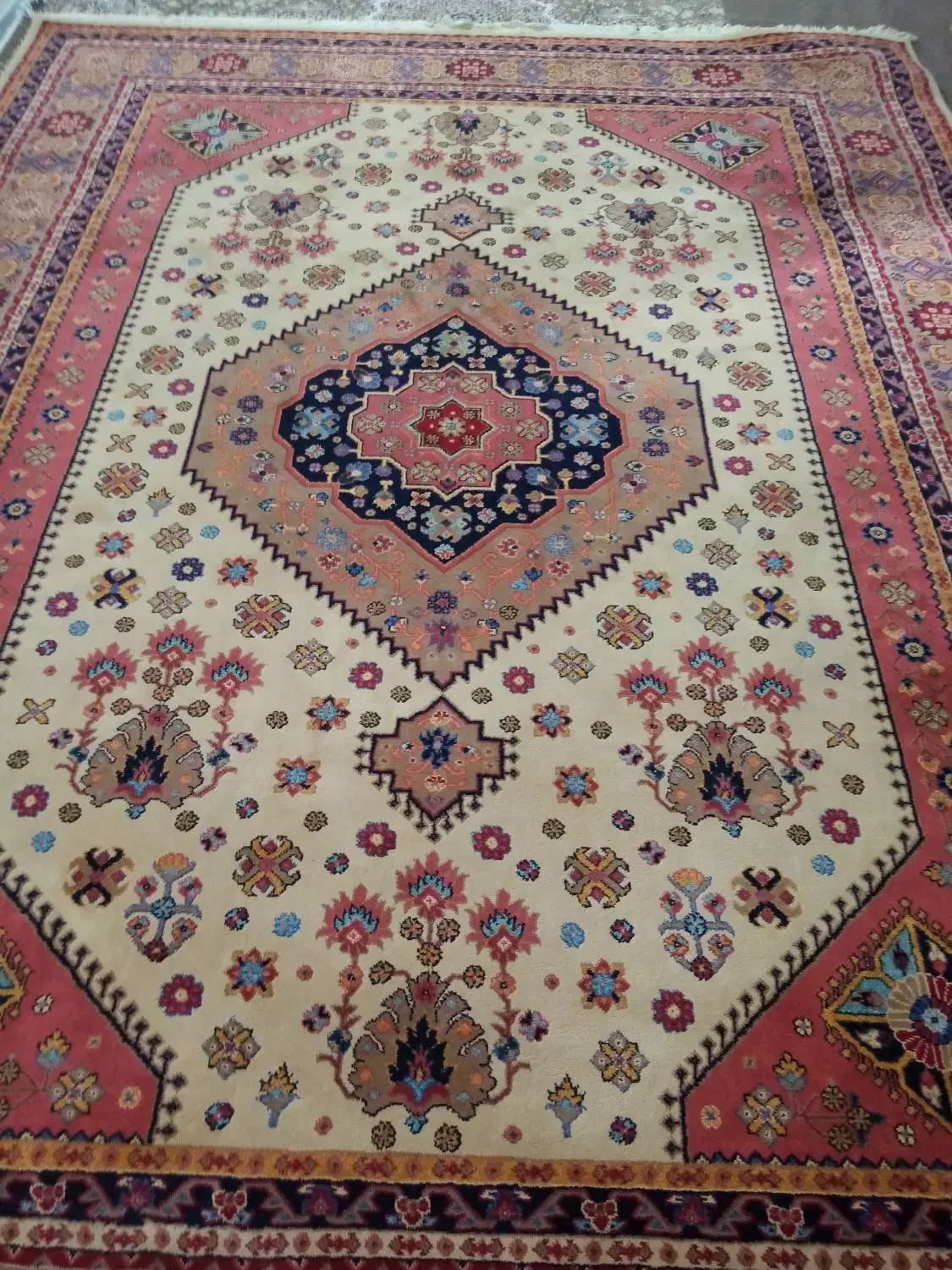 یک تخته فرش 12متری|فرش|سبزوار, فیاض|دیوار