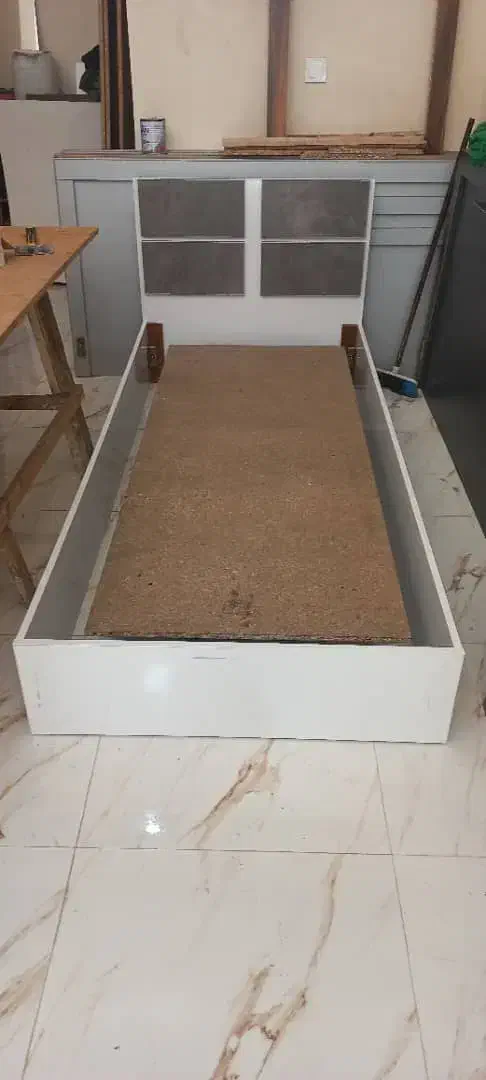 تخت خواب تک نفره در ۲۰رنگ|تخت و سرویس خواب|لاهیجان, گلستان|دیوار