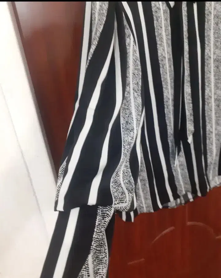 لباس ومانتو|لباس|بروجرد, |دیوار