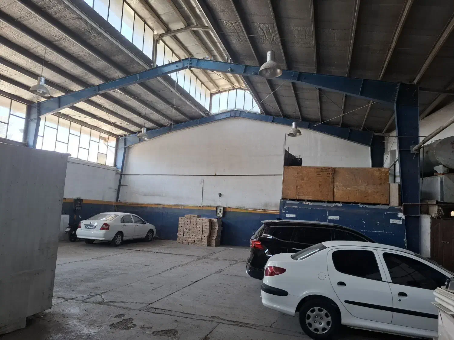 سالن سوله۵۰۰متری|اجارهٔ دفتر صنعتی، کشاورزی، تجاری|مشهد, ایمان|دیوار