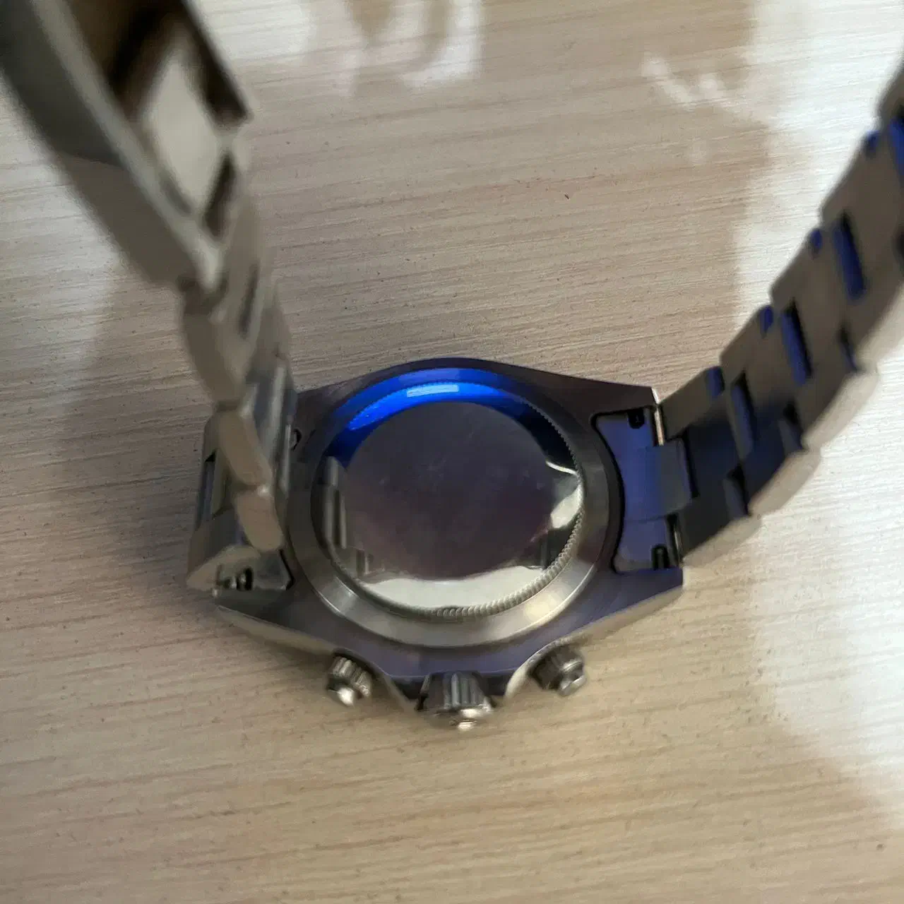 ساعت رولکس|ساعت|رشت, پل تالشان|دیوار