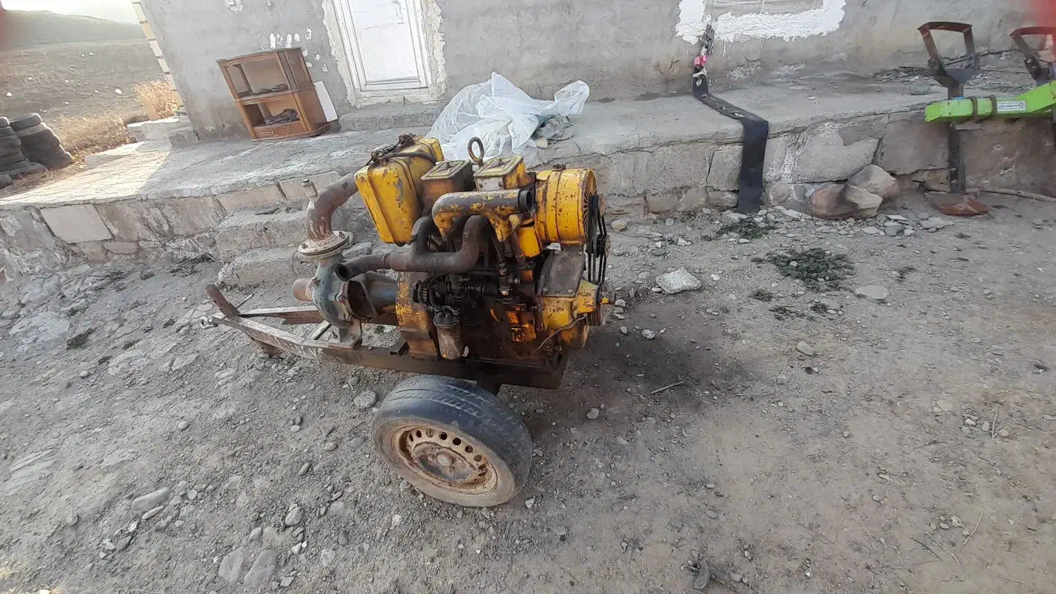 موتور آب|ماشین‌آلات صنعتی|دره رود, |دیوار