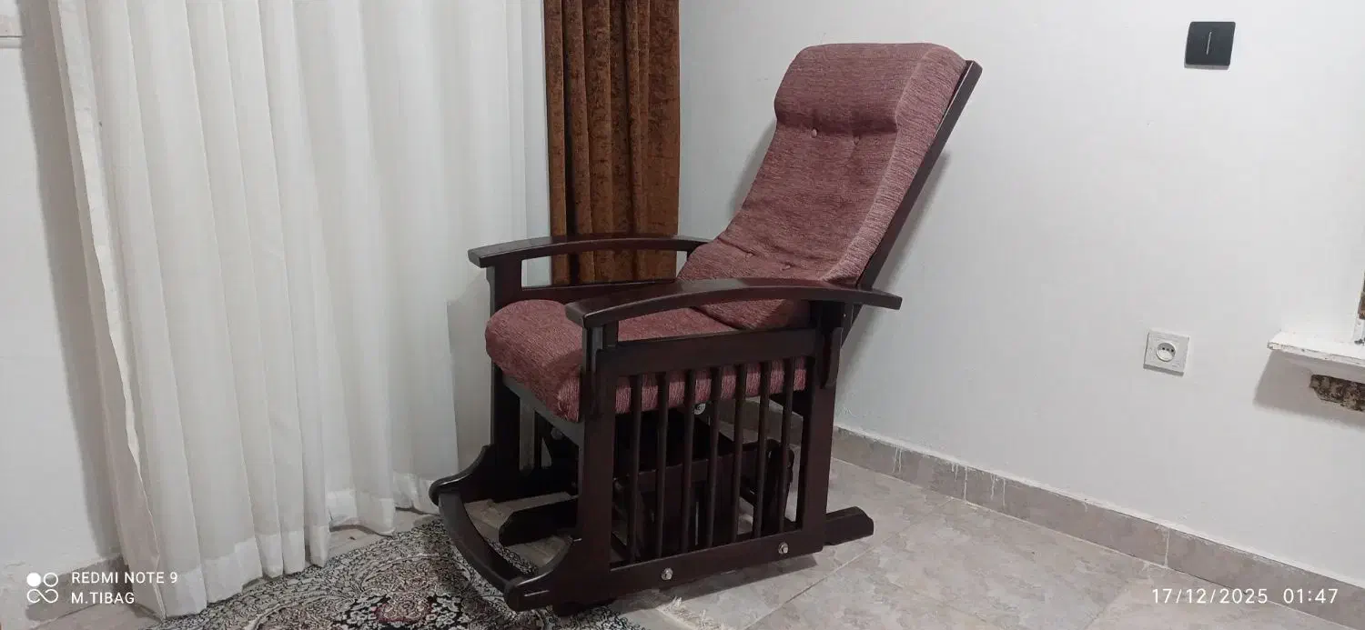 صندلی راک|صندلی و نیمکت|سلمان‌شهر, |دیوار