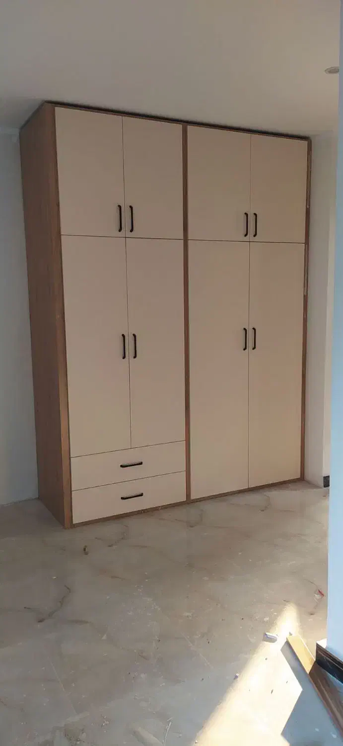 سه نیروی کار آقا و خانم در کارخانه درب و کابینت.|استخدام صنعتی، فنی، مهندسی|نوشهر, |دیوار