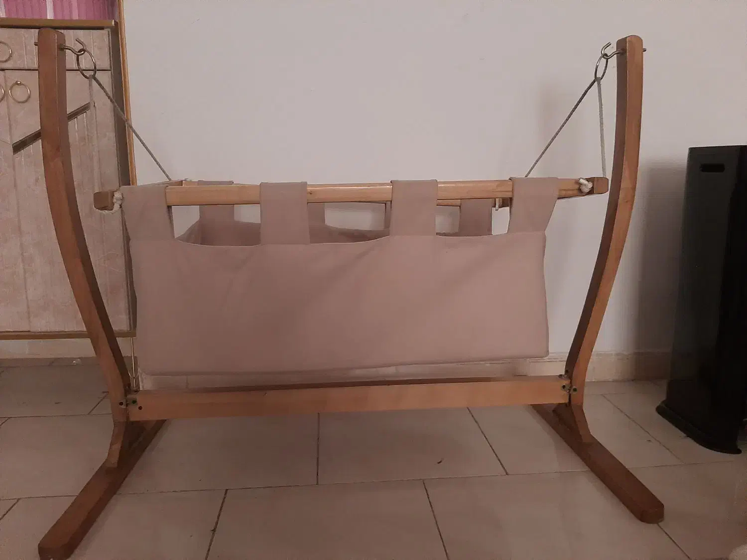 گهواره چوبی|اسباب و اثاث بچه|قرچک, زیبا شهر|دیوار