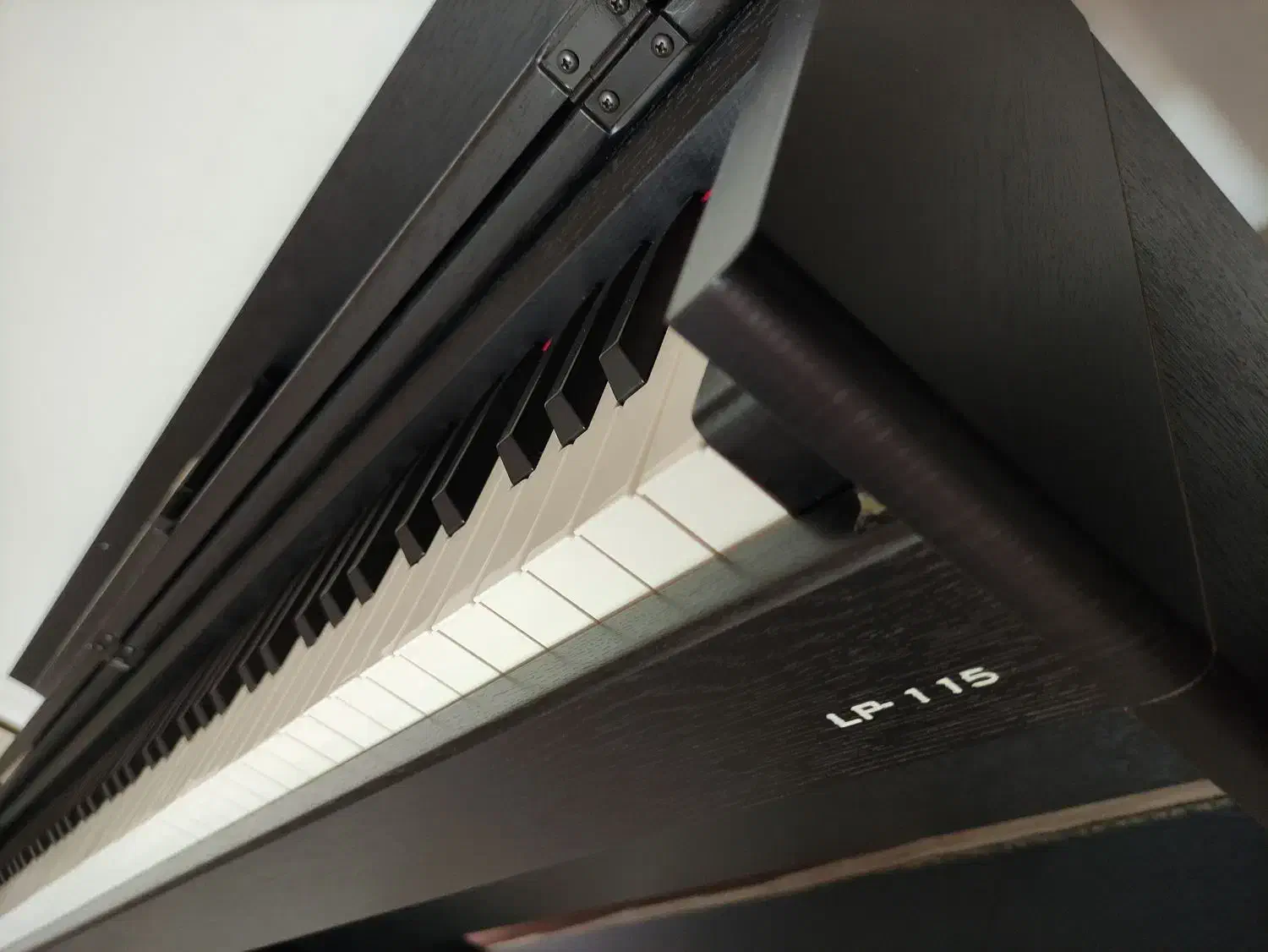 پیانو LP-115 بنبرگ فروش فوری|پیانو، کیبورد، آکاردئون|رشت, جانبازان|دیوار