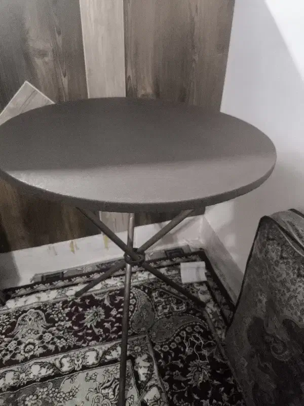 میز خاطره|میز تلفن|حمیدیا, |دیوار