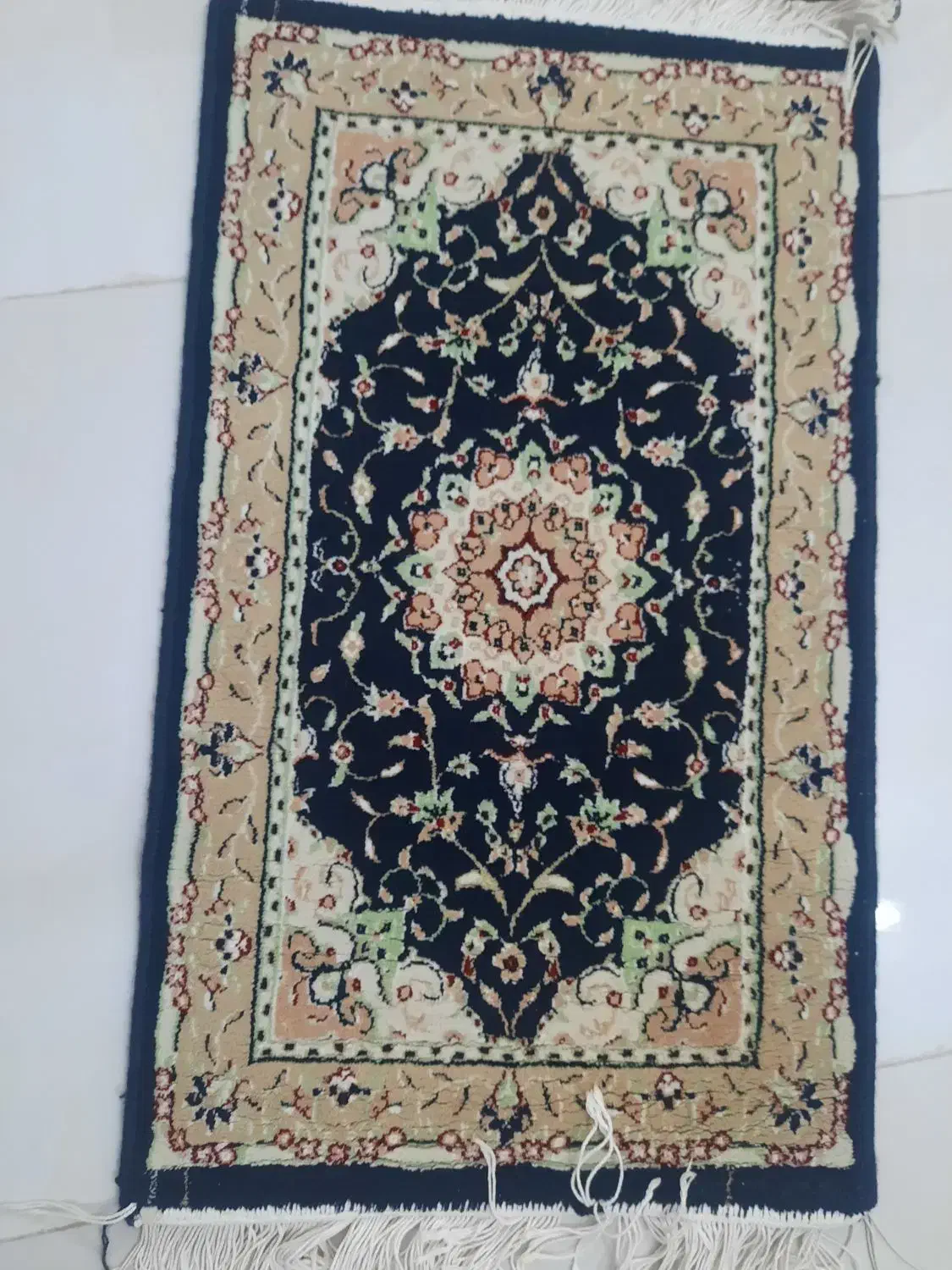 قالیچه|پادری|قم, شاه سید علی|دیوار