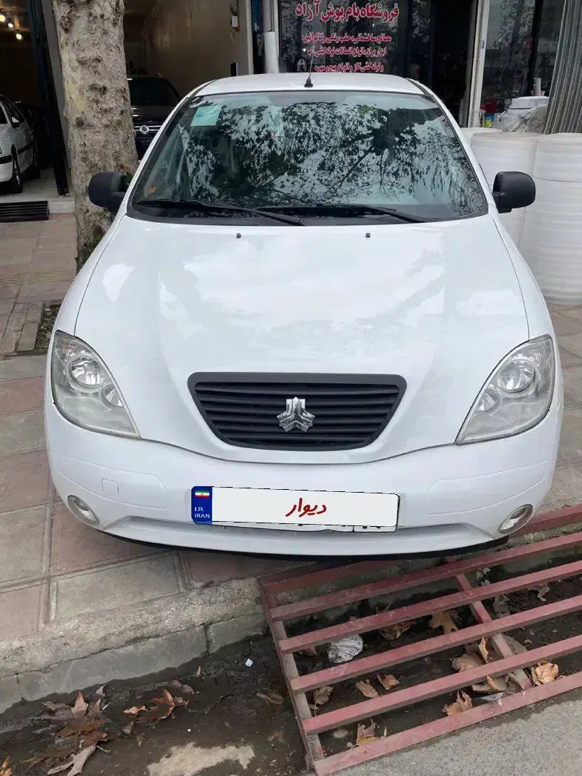 تیبا صندوقدار بیرنگ بدون ترک جوش صافکاری|خودرو سواری و وانت|رشت, حومه رشت|دیوار