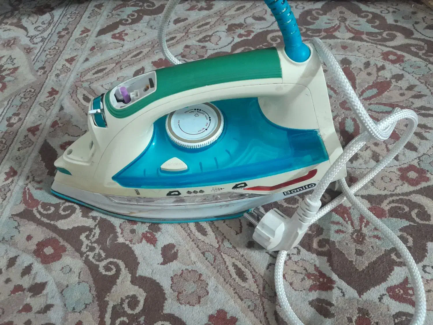 اتو|اتو و لوازم اتو|گلبهار, نوبهار|دیوار