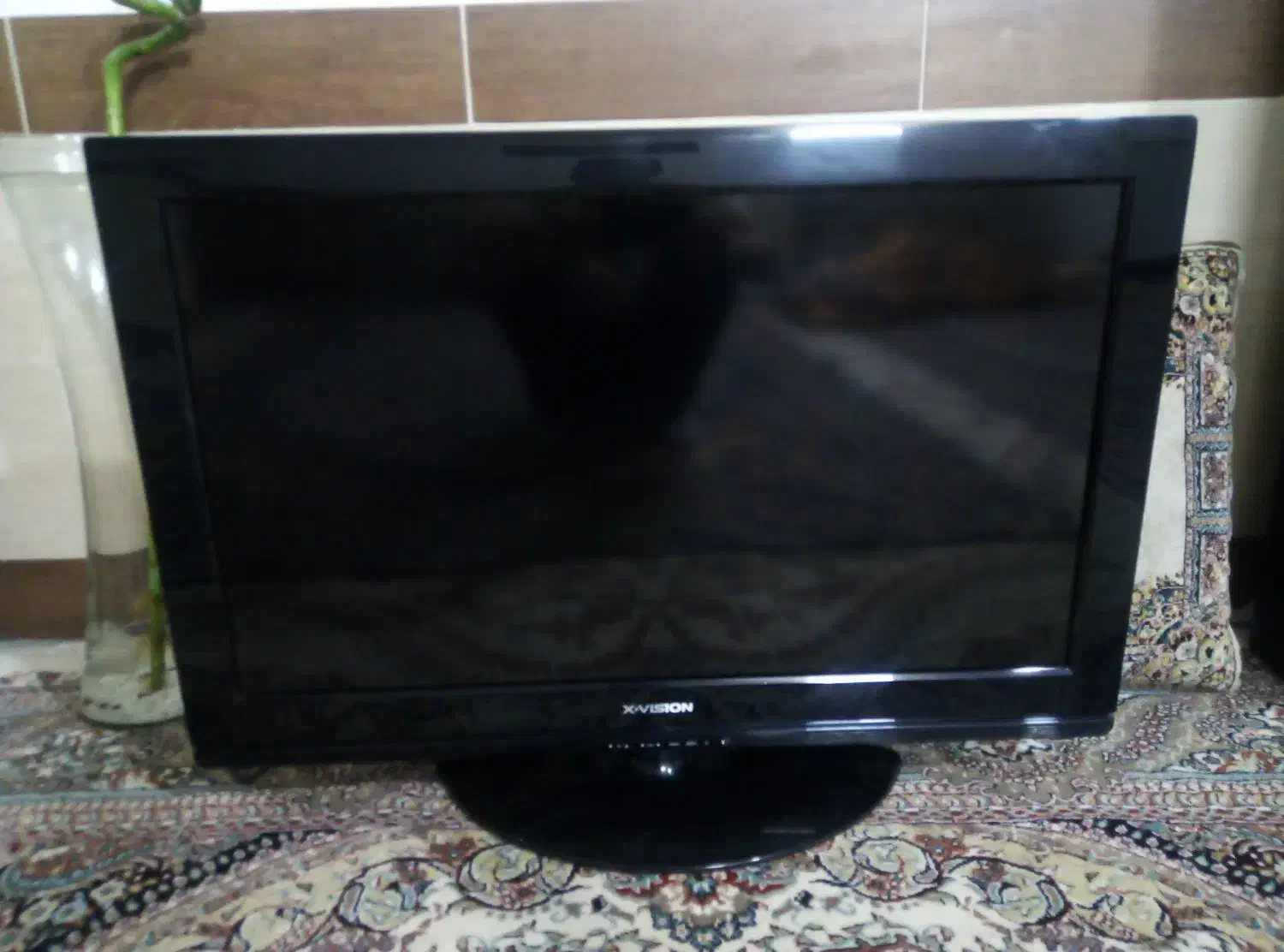تلویزیون 32ال سی دی دیجیتال سرخود ایکس ویژن|تلویزیون و پروژکتور|کاشمر, |دیوار