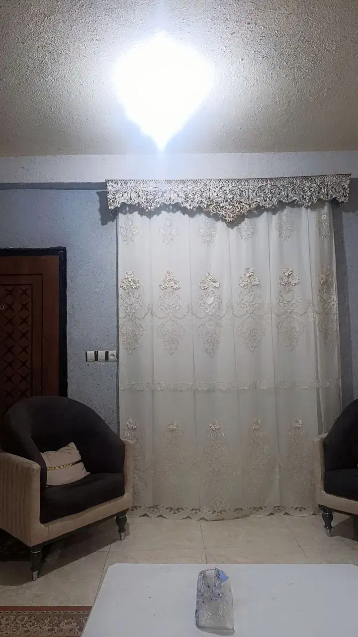 2عدد پرده۱۸۰cmپذیرایی با قد۲۸۰و 2کتیبه و زیر پرده|پرده، رانر، رومیزی|تولم شهر, |دیوار